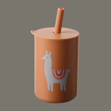 Lade das Bild in den Galerie-Viewer, BabyBottle Trinkflasche - für sauberes Trinken

