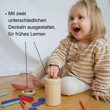 Lade das Bild in den Galerie-Viewer, Montessori WoodToy - zur Förderung der Feinmotorik
